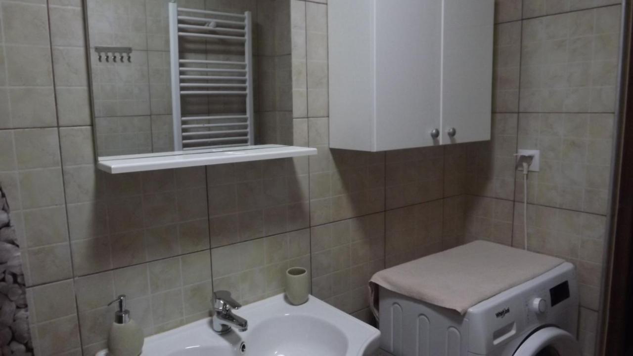 Casa De Oaspeti Boga Pietroasa  Dış mekan fotoğraf